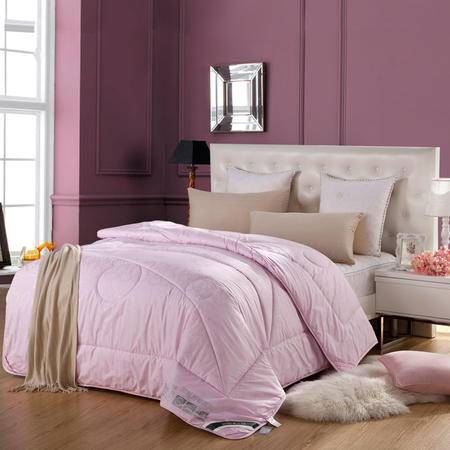 藍(lán)絲羽家紡特價(jià)羊毛被子 溫暖舒適的家居必備